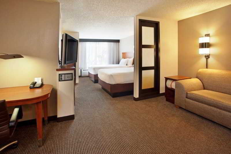 Hyatt Place Across From Universal Orlando Resort Dış mekan fotoğraf